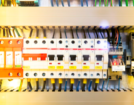 Berbagai Tips Sebelum Melakukan Sewa Genset